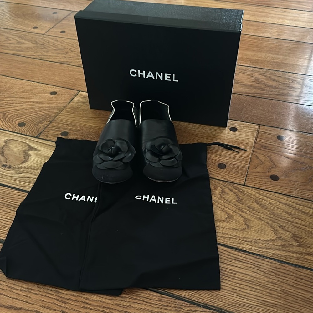 100% Authentic Chanel black Loafers with box  and 2 dust bags